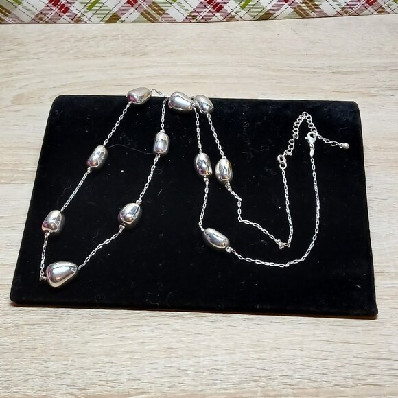 Avon Silver Plated Extra Long Pebble/Beaded Necklace Vintage Jewelry #84 - Picture 1 of 8